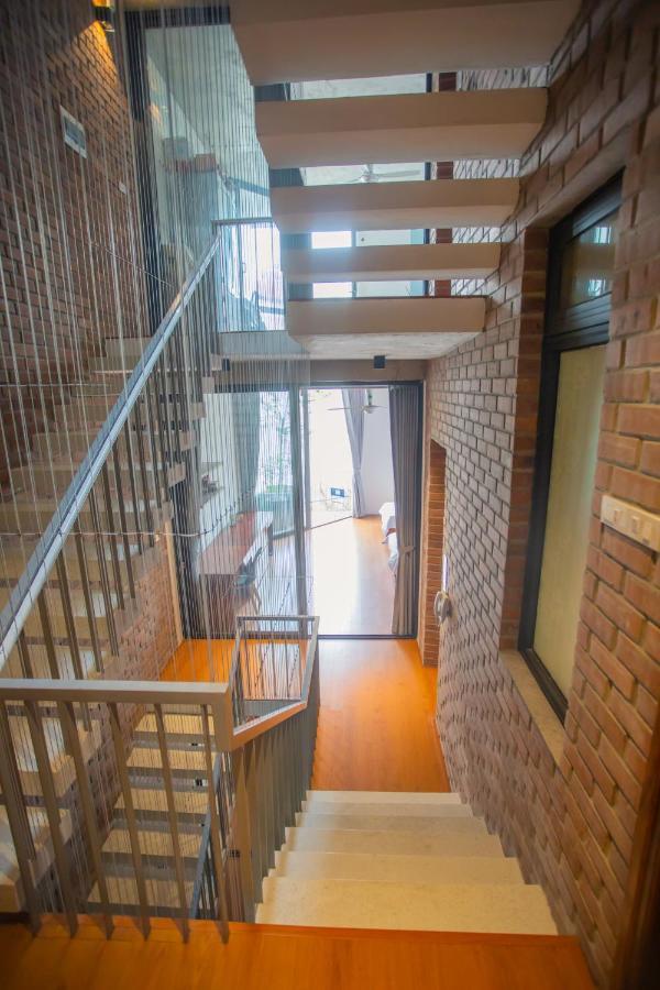 Crin House Tay Ho Appartement Hanoi Buitenkant foto